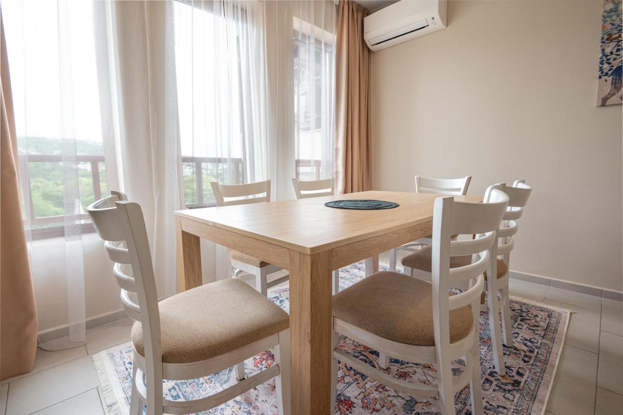 Апартамент За Гости Влади В Комплекс Garden Palace Balchik Exterior photo