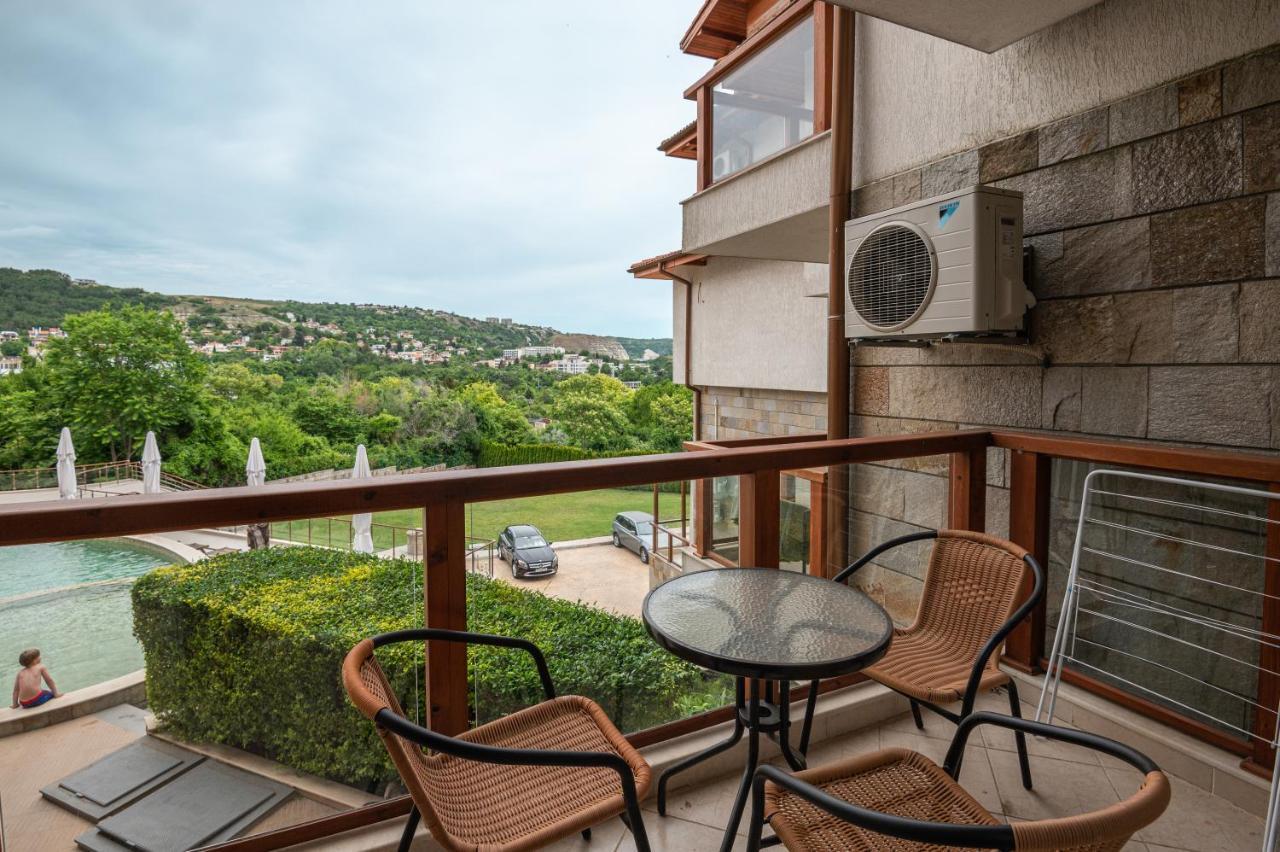 Апартамент За Гости Влади В Комплекс Garden Palace Balchik Exterior photo